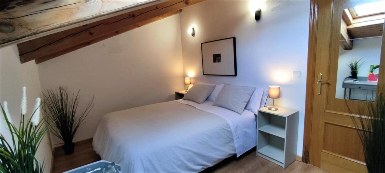 La Casa De Fuentetoba Villa Kültér fotó