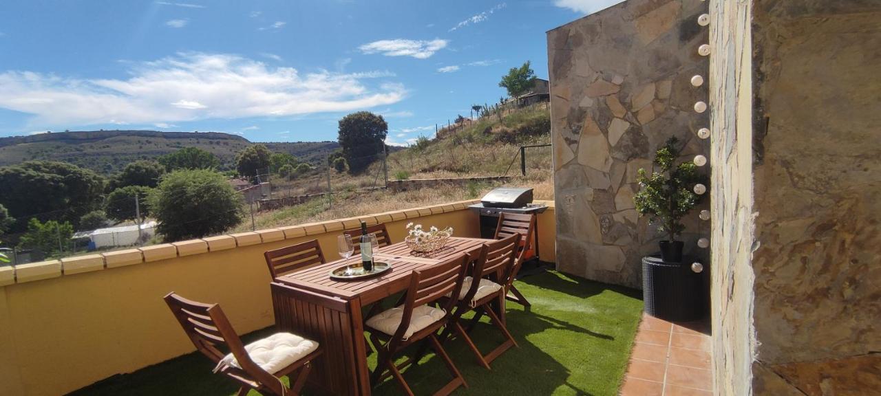 La Casa De Fuentetoba Villa Kültér fotó
